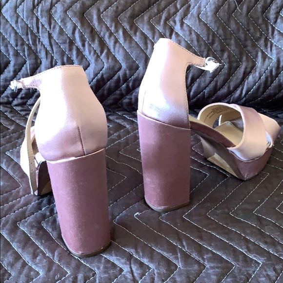 Who What Wear high heels (Like for offers) - Picture 4 of 4